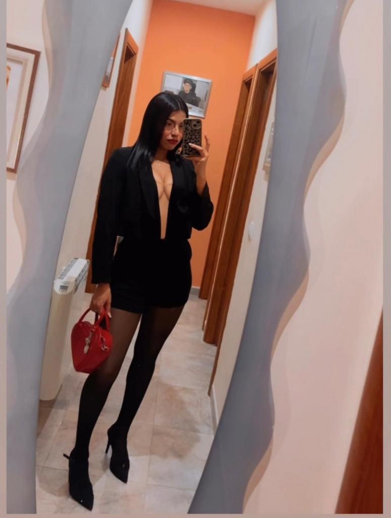 641364500: Chica busca chico en La Rioja