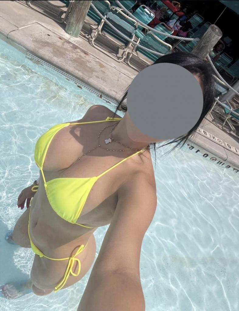 Chica busca chico en Tenerife: 