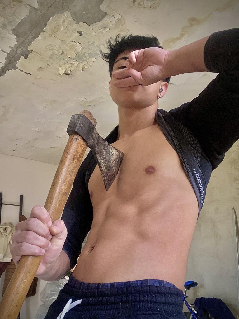 Chico busca chica en Alicante: 