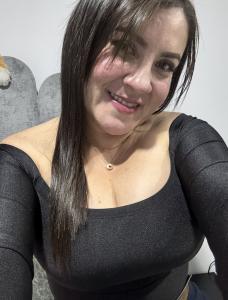 642385604: Chica busca chico en Pontevedra