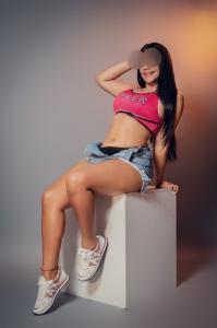 613693633: Chica busca chico en Málaga