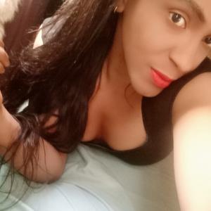 612267512: Chica busca chico en Murcia