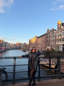 617212147: Chica busca chico en Las Palmas