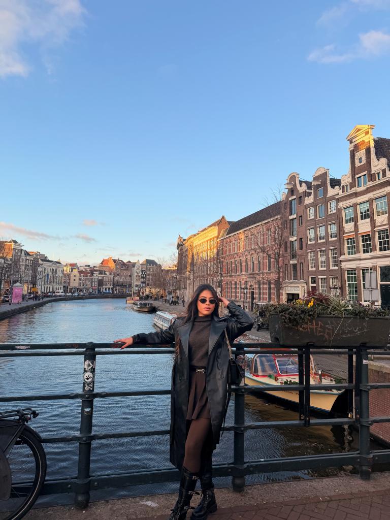 617212147: Chica busca chico en Las Palmas