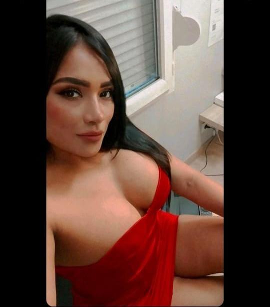 Chica busca chico en Sevilla: 