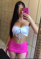 667740511: Chica busca chico en Madrid