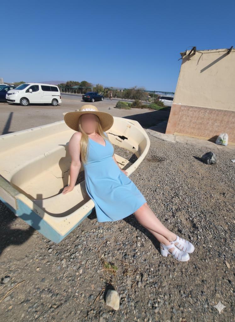 645781830: Chica busca chico en Almería