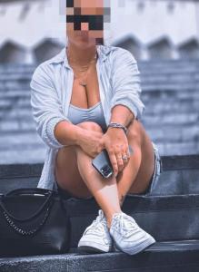 624942229: Chica busca chico en Alicante