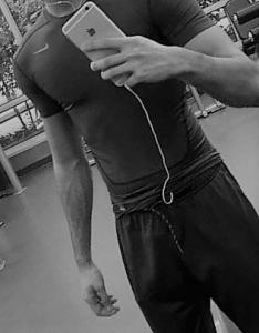 683238474: Chico busca chica en Sevilla