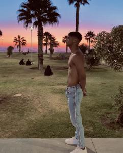 Chico busca chica en Granada: 