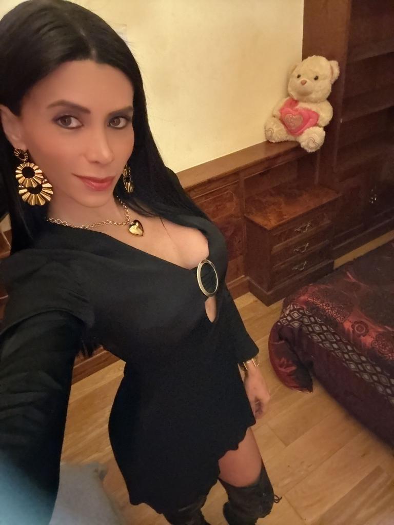 641530211: Transexual en Asturias