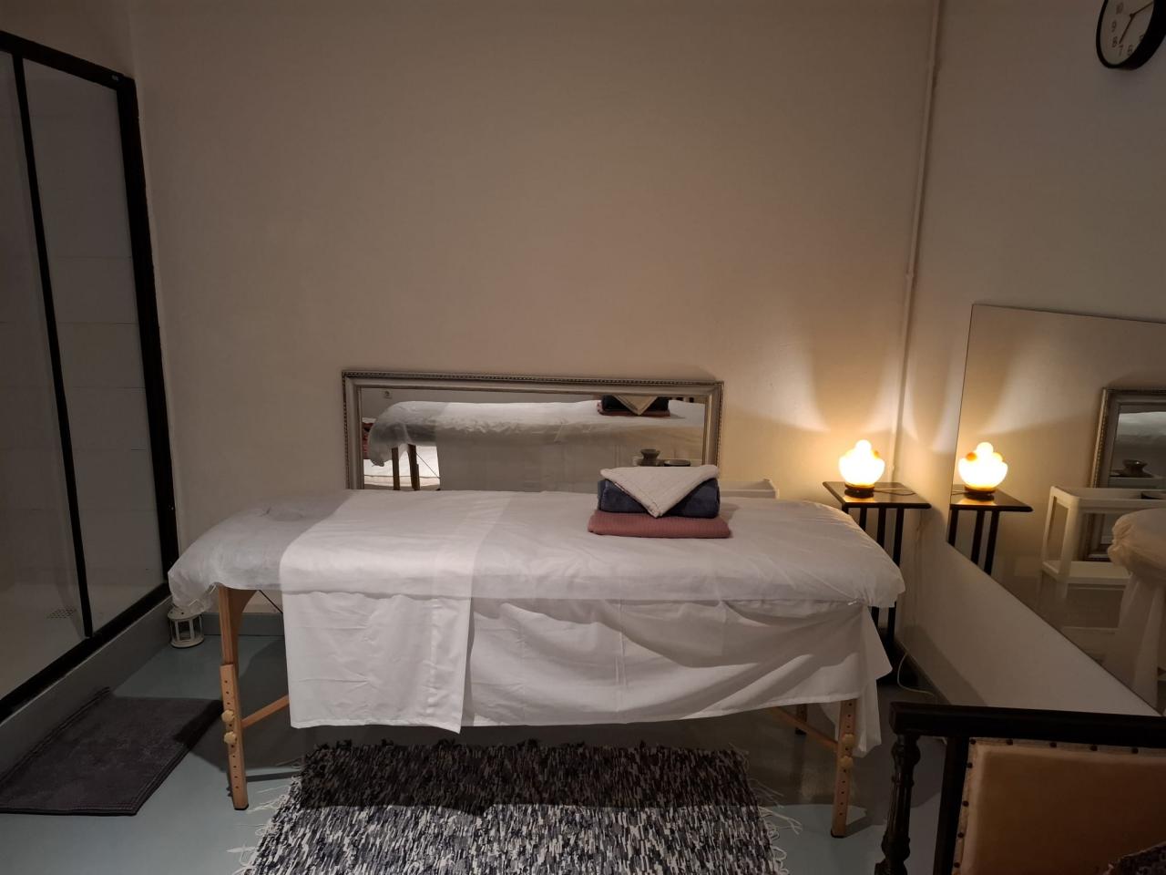 Chica busca chico en Barcelona: 