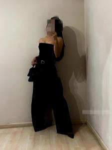 610051319: Chica busca chico en Sevilla