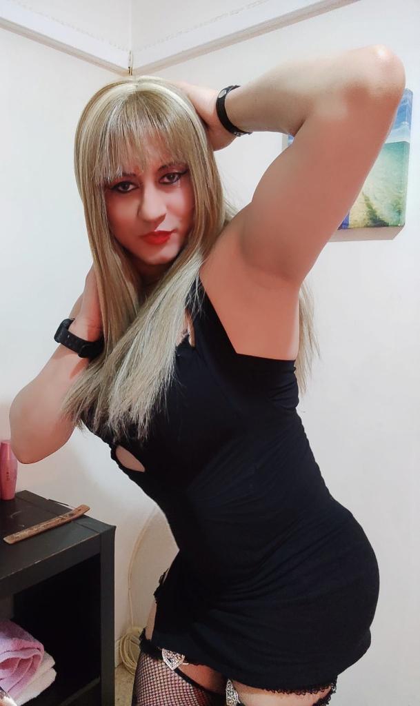 631197552: Transexual en Huelva