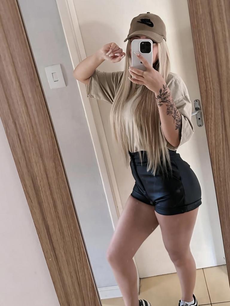 Chica busca chico en Cádiz: 