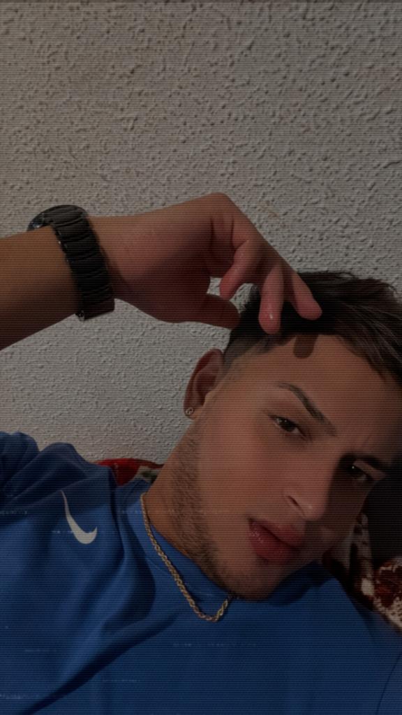 Chico busca chica en Las Palmas: 