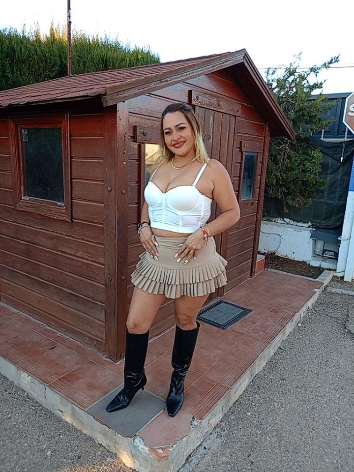 615931744: Chica busca chico en Valladolid
