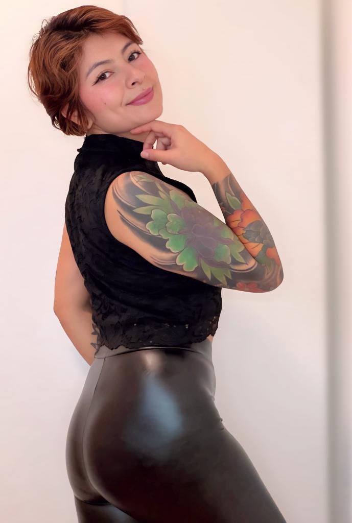 664487925: Chica busca chico en Barcelona