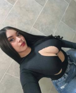 674069799: Chica busca chico en Valencia