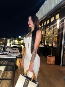 663015010: Chica busca chico en Barcelona