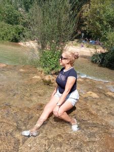 Chica busca chico en Cuenca: 