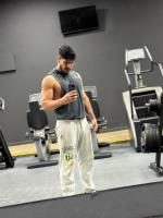 643852366: Chico busca chica en Sevilla