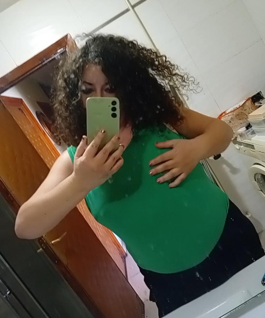 614418592: Chica busca chico en León