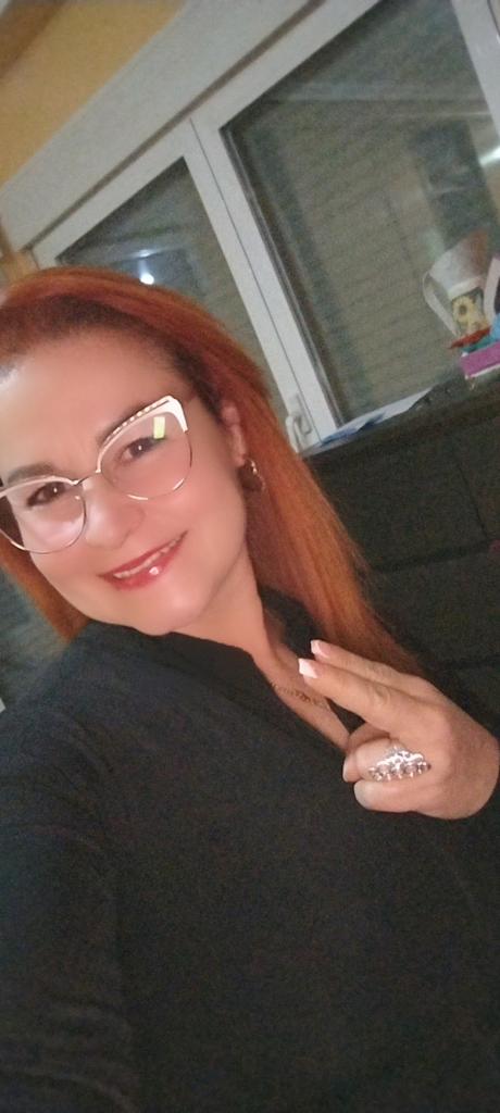 Chica busca chico en Almería: 