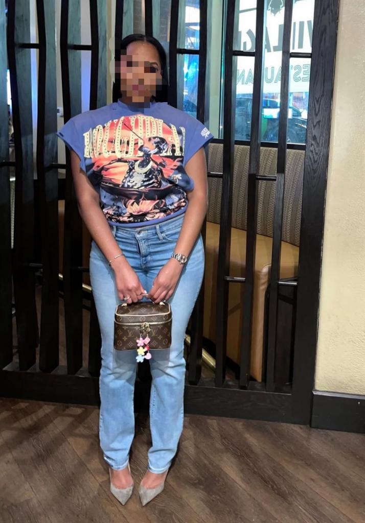 Chica busca chico en Cádiz: 