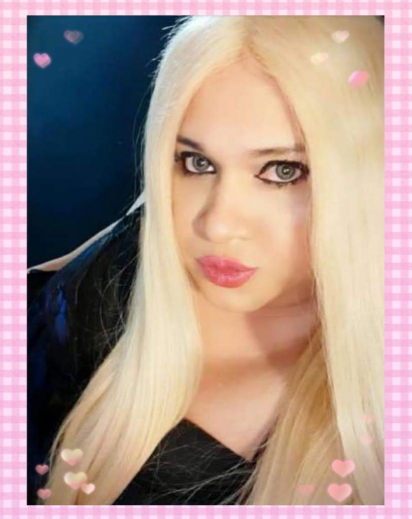 Chica busca chico en Almería: 