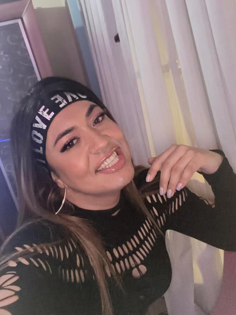 624383165: Transexual en Teruel