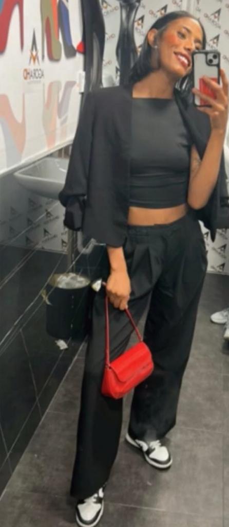 Chica busca chico en Alicante: 