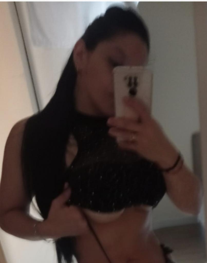 Chica busca chico en Pontevedra: Chica busca chico