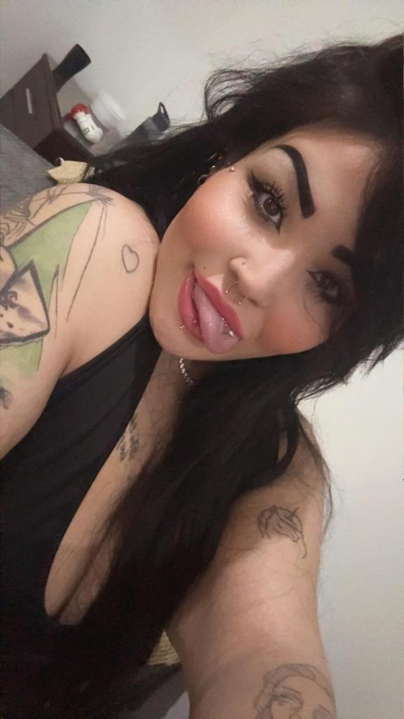 634424372: Chica busca chico en Badajoz