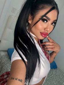 607510621: Chica busca chico en Madrid