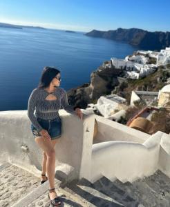 612204049: Chica busca chico en Asturias