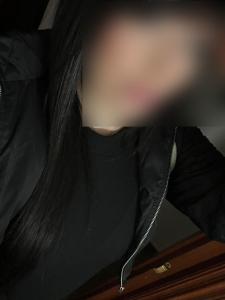 694227779: Chica busca chico en Sevilla