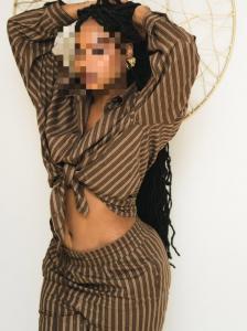 641986631: Chica busca chico en La Coruña