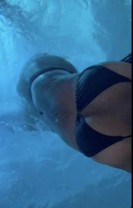 610332215: Chica busca chico en Ibiza