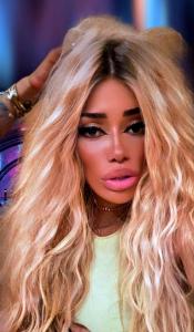 633977714: Chica busca chico en León