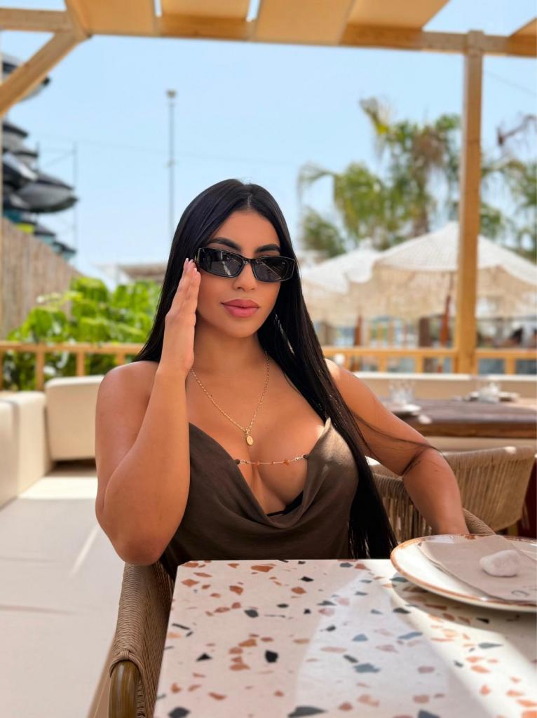 643654485: Chica busca chico en Alicante