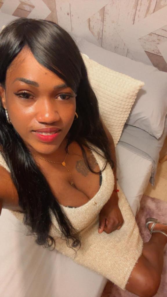 Chica busca chico en Sevilla: 