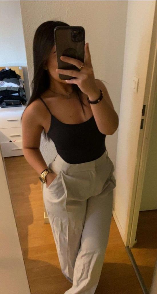 Chica busca chico en Alicante: 