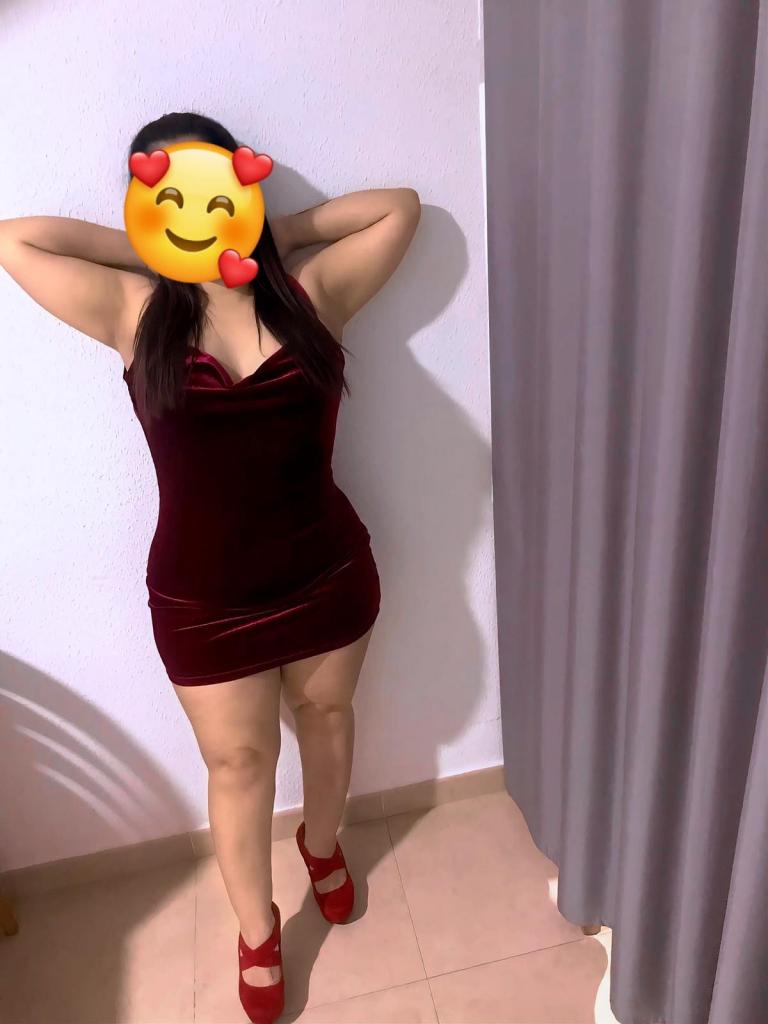 Chica busca chico en Almería: 