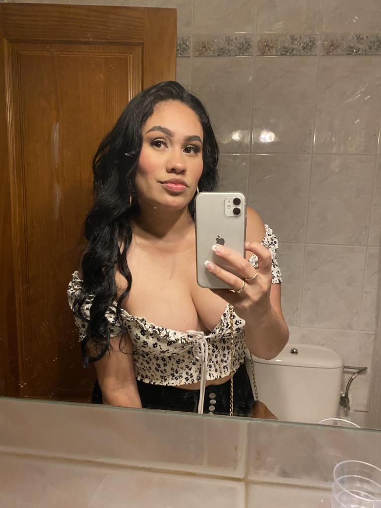 Chica busca chico en La Coruña: 