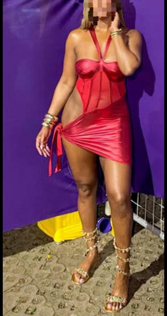 Chica busca chico en Sevilla: 