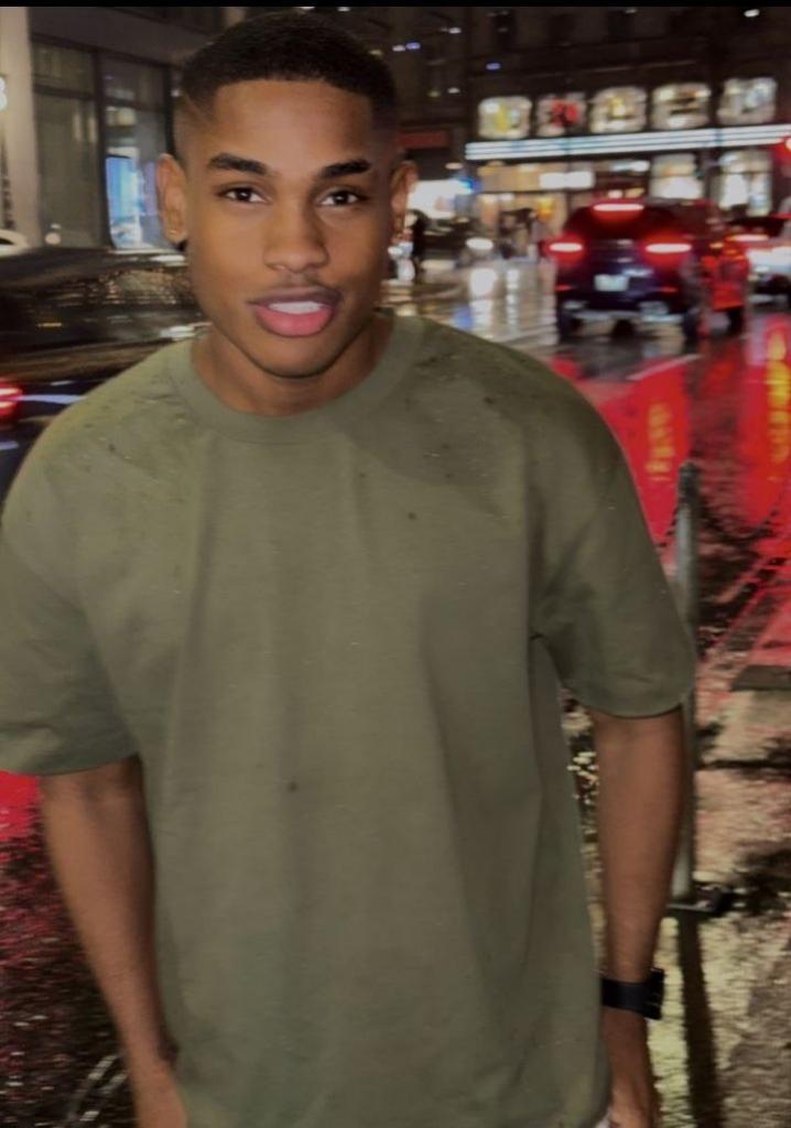 Chico busca chica en Madrid: 