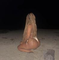 642971463: Chica busca chico en Cádiz