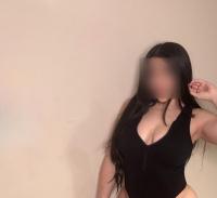 647781708: Chica busca chico en Barcelona