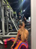 631885968: Chica busca chico en Granada